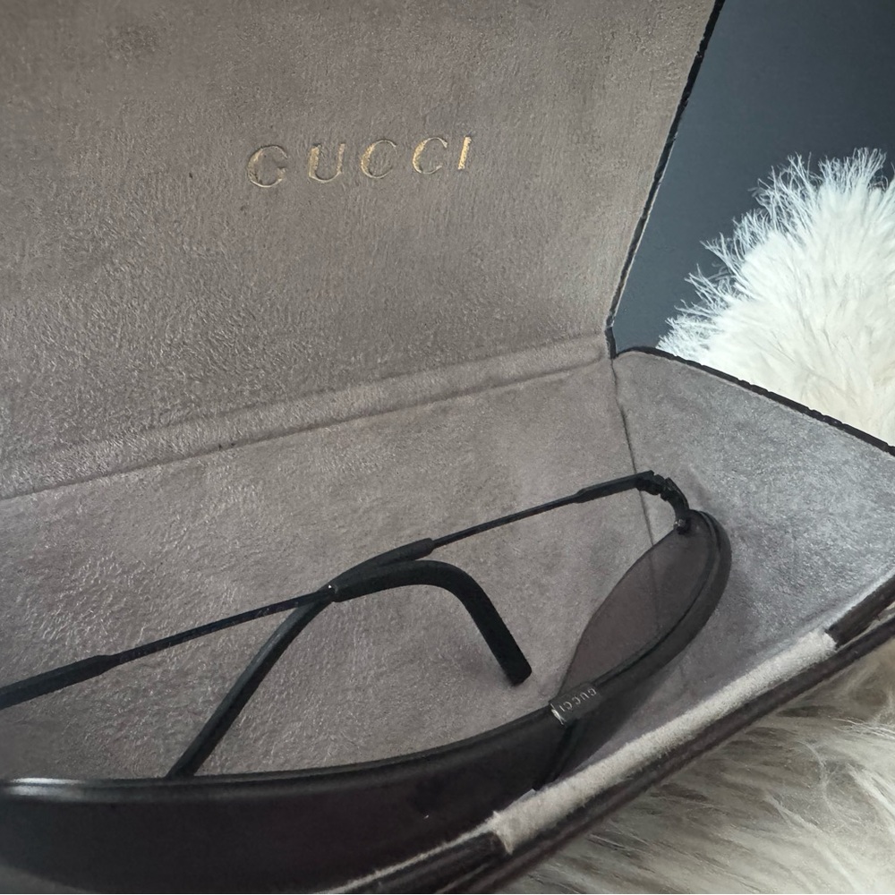 Gucci Elegant Black Eyewear